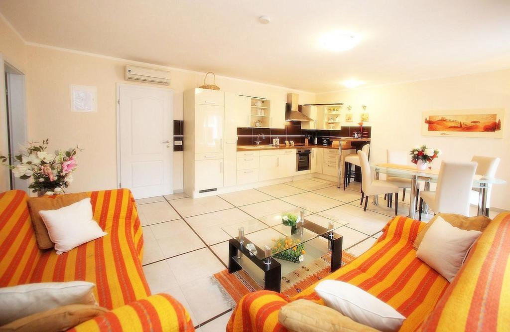 ורסאר Holiday Home Villa Bella חדר תמונה