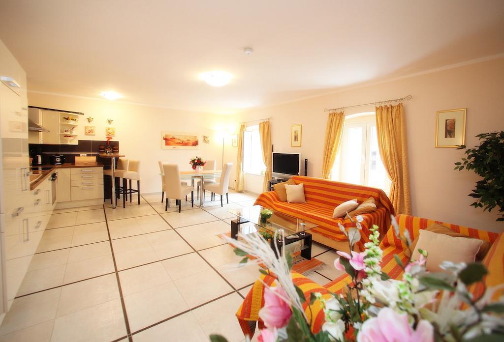 ורסאר Holiday Home Villa Bella חדר תמונה